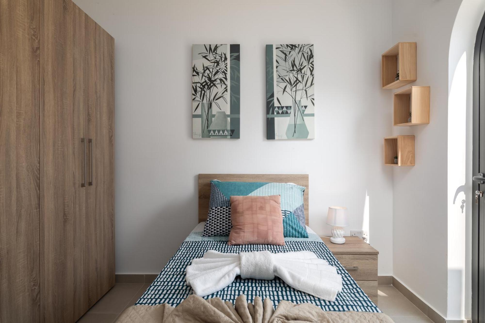 Modern 2Br Stylish Apartment With 2 Balconies - Close To St Julian'S & Sliema & Yacht Marina Pietà Eksteriør bilde