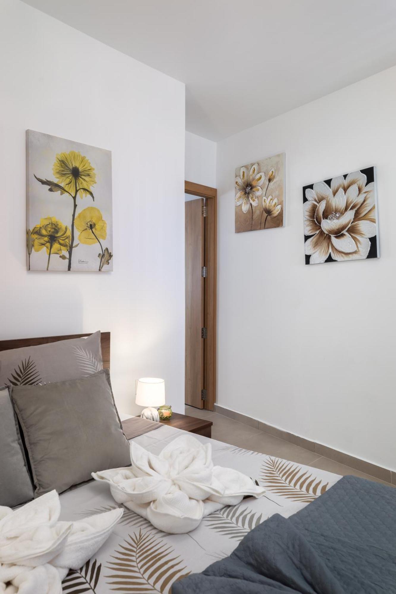 Modern 2Br Stylish Apartment With 2 Balconies - Close To St Julian'S & Sliema & Yacht Marina Pietà Eksteriør bilde