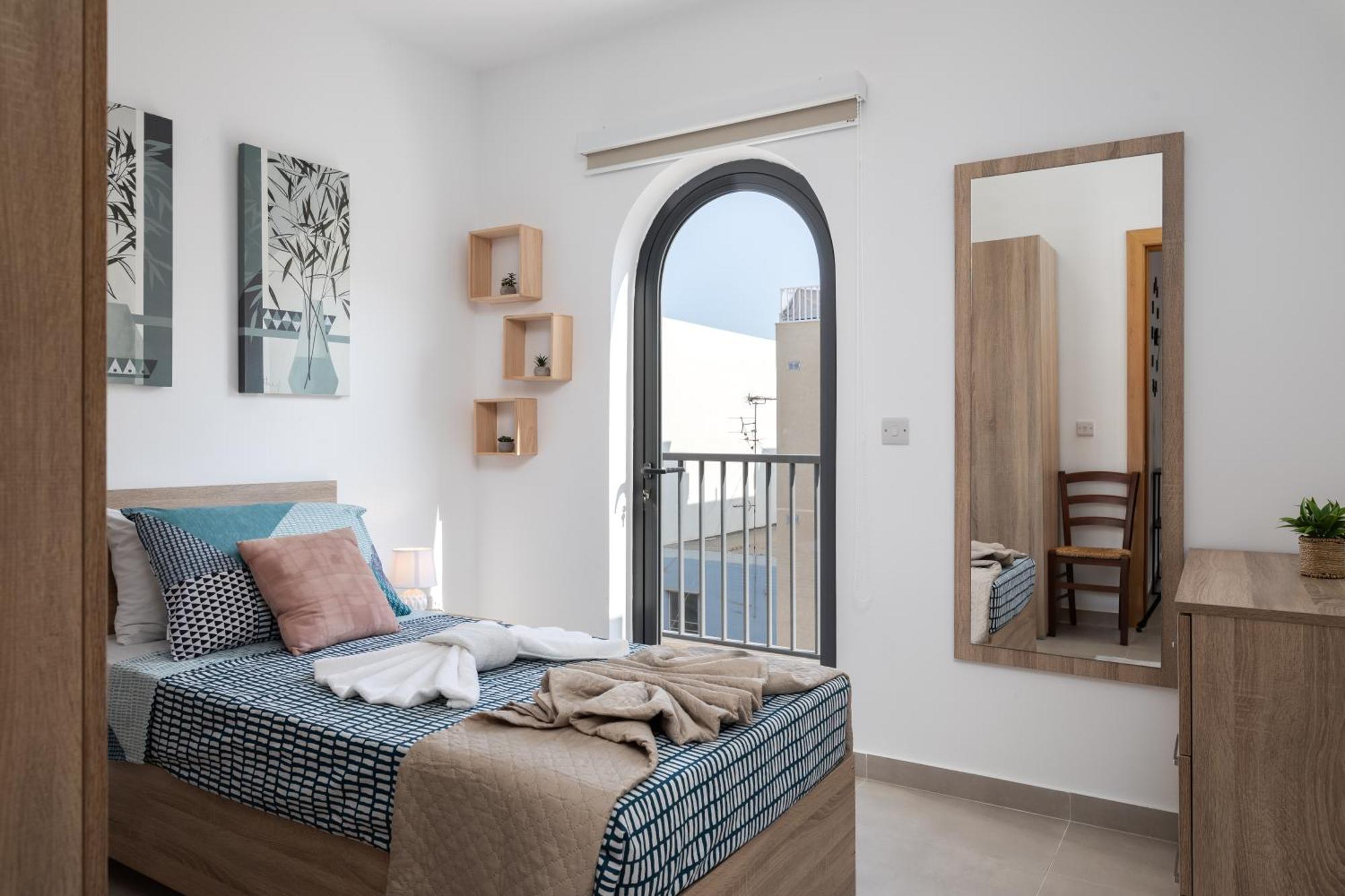 Modern 2Br Stylish Apartment With 2 Balconies - Close To St Julian'S & Sliema & Yacht Marina Pietà Eksteriør bilde